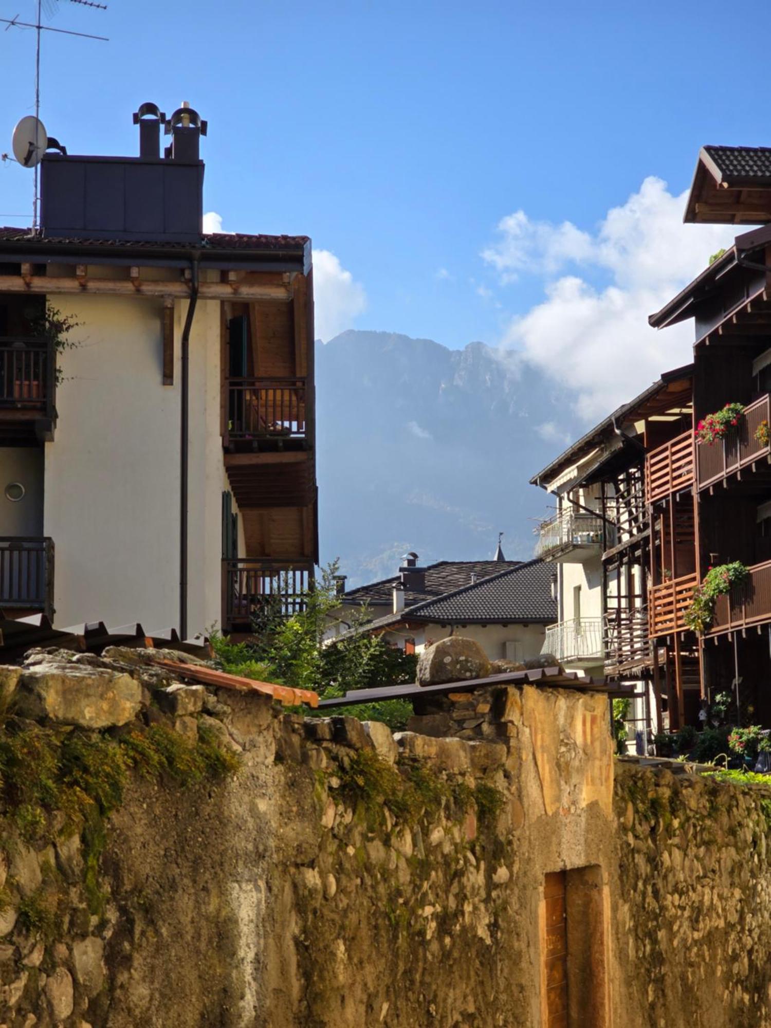 Dolomiten Lounge - Moderno Con Parcheggio Privato Pergine Valsugana Ngoại thất bức ảnh