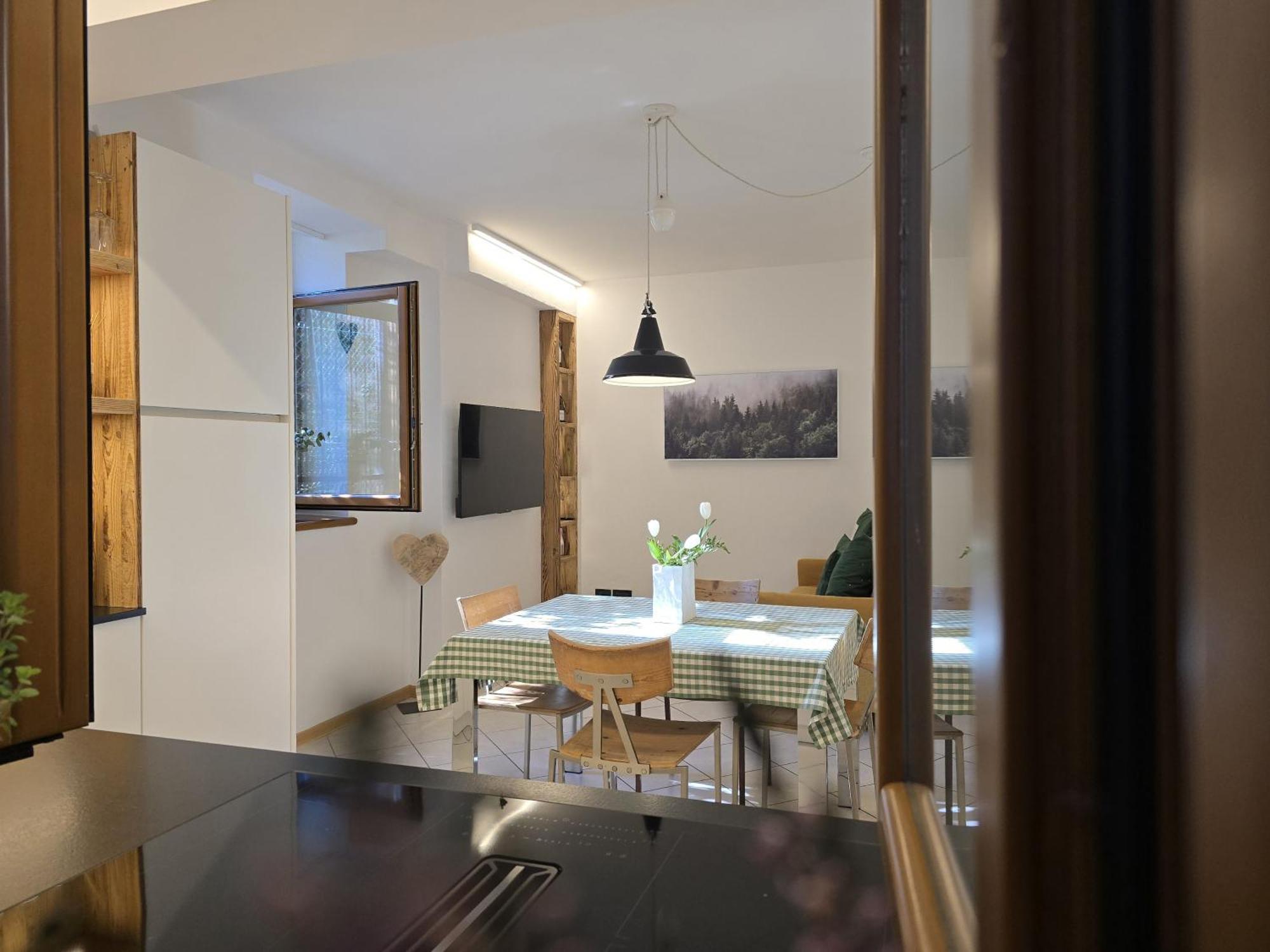 Dolomiten Lounge - Moderno Con Parcheggio Privato Pergine Valsugana Ngoại thất bức ảnh